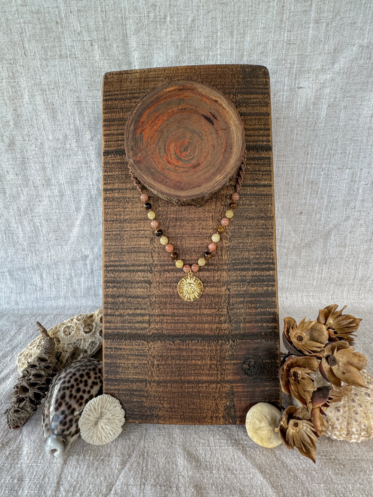 Solace Choker- Gold
